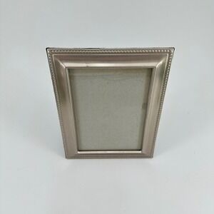 Connoisseur Brushed Champagne Silver Beaded Border 4x6 Photo Picture Frame